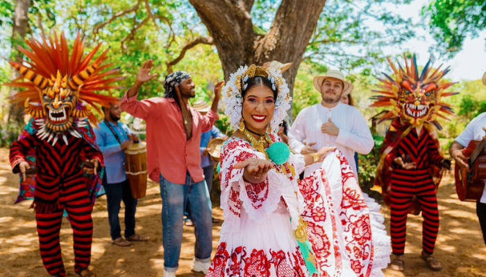 Panama Traditional Culture – Arts Dance and History